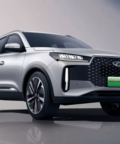Novo visual inspirado no Tiggo Cross: CAOA Chery planeja lançar Tiggo 5X reestilizado em 2026.