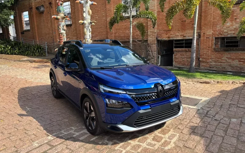Renault Kardian 2026 se reinventa para competir com os novos modelos da VW e Fiat