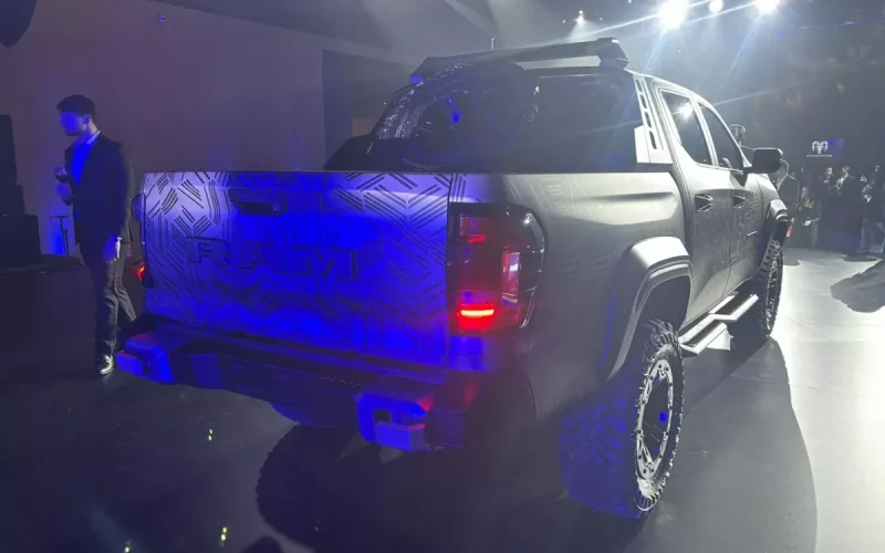Titano e Ram Dakota se unem para competir com Ranger e Hilux.
