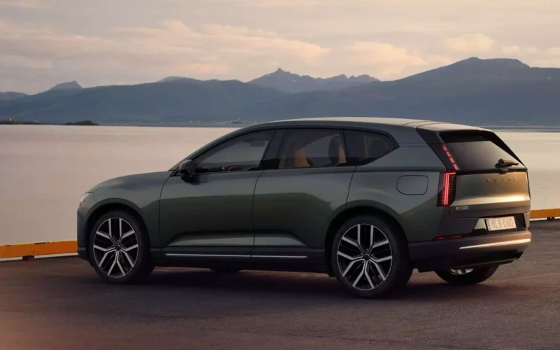 Volvo surpreende com o novo EX60, que pode percorrer até 810 km com energia elétrica