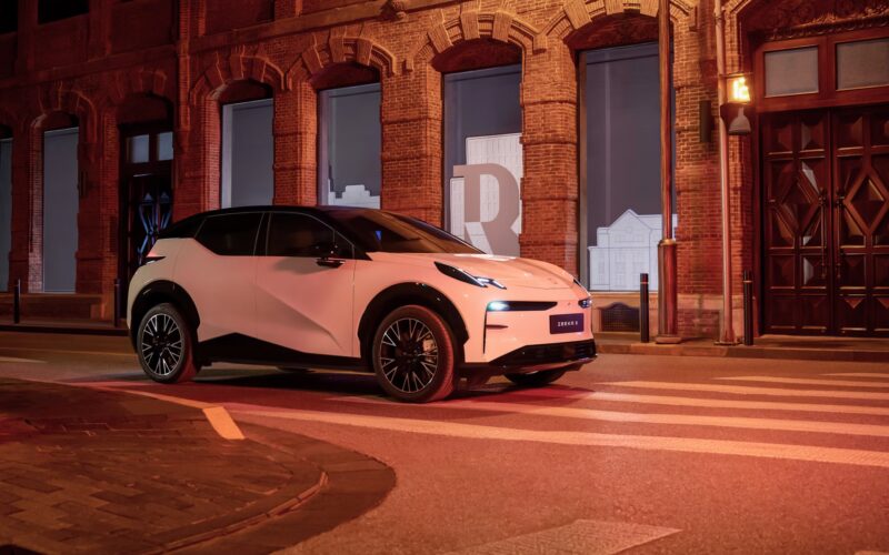 Experimentamos o Zeekr X: luxo chinês agora ao alcance dos brasileiros