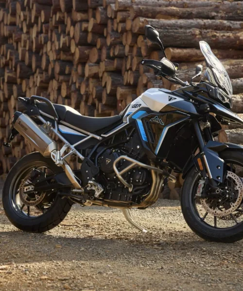 Novas versões Alpine e Desert Edition das motos Triumph Tiger 900 e 1200 são lançadas