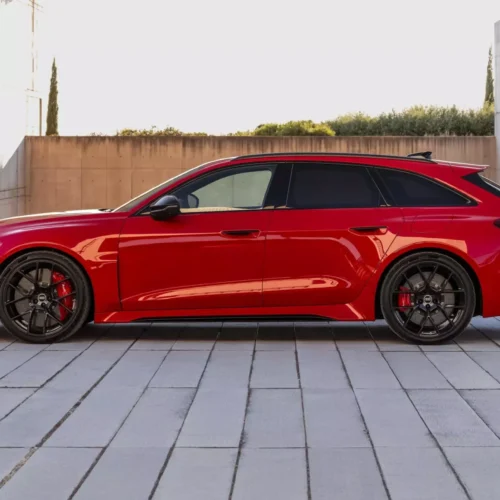 Novo Audi RS5: desempenho híbrido de 639 cv e autonomia elétrica de até 87 km