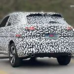 Flagra: CAOA Changan surpreende ao testar CS55 com design retrô nas estradas brasileiras.