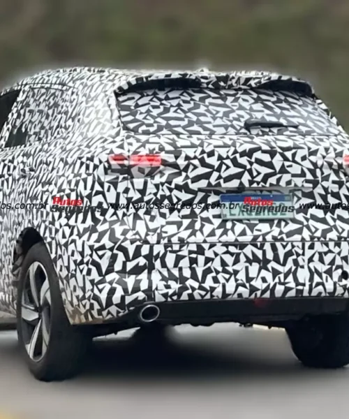 Flagra: CAOA Changan surpreende ao testar CS55 com design retrô nas estradas brasileiras.