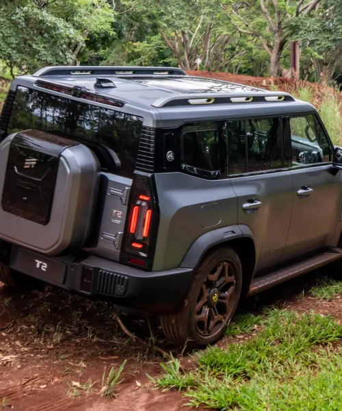 Novo Jetour T2 desembarca no Brasil com design de SUV premium e performance esportiva