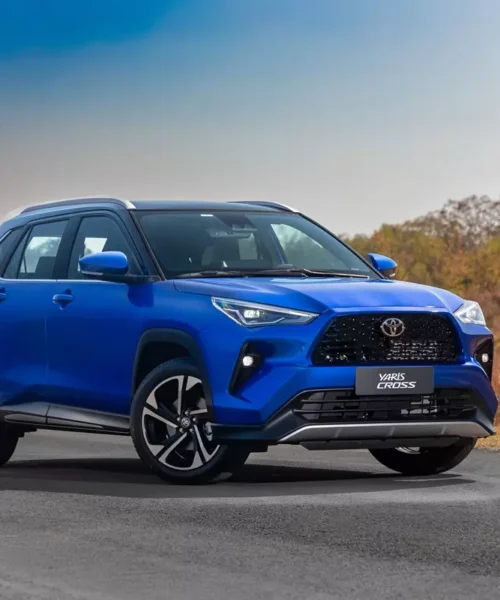 Chega ao Brasil o Toyota Yaris Cross para popularizar os carros híbridos