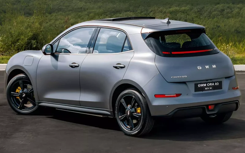 Novas cores marcam o GWM ORA 03 BEV58 após reformulação na linha de produção