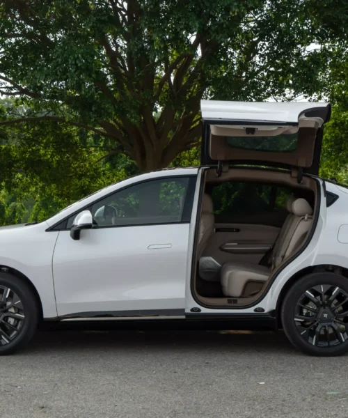 GAC Hyptec HT 2027 é lançado com impressionantes 340 cv e recarga em apenas 15 minutos