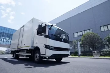 Farizon dá o primeiro passo no Brasil com a introdução de vans e caminhões elétricos