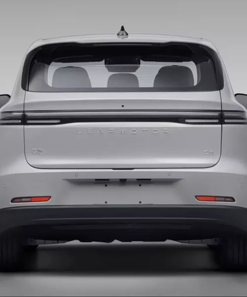 Novo Leapmotor C10 produzido no Brasil ganhará facelift no final de 2026 ou início de 2027