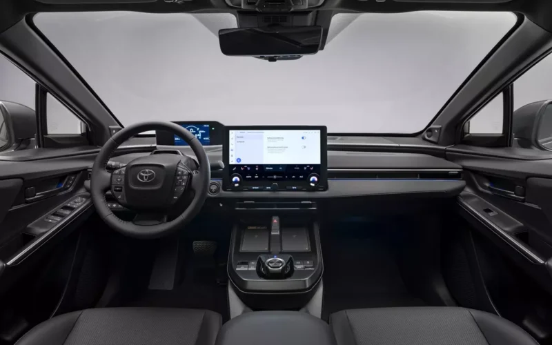 Toyota bZ4X: Novo SUV elétrico com tração AWD e até 343 cv chega ao Brasil