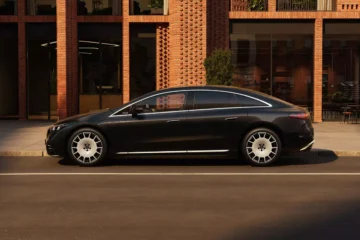 Mercedes-Benz EQS 2027: Novo patamar em autonomia, tecnologia de 800V e inteligência artificial integrada