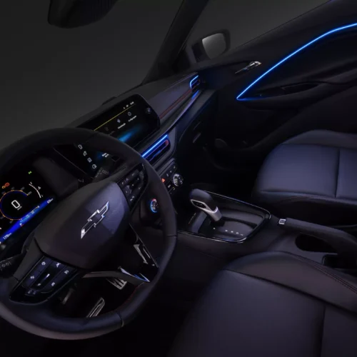 Chevrolet revela interior do Sonic com ênfase na personalização