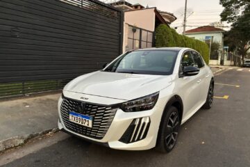 Peugeot 208 surpreende e derruba estereótipos com suas qualidades impressionantes