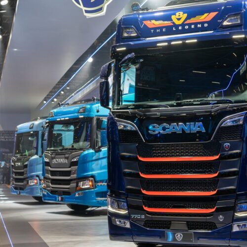 Cento de Novas Empresas Marcam Presença na Feira do Transporte de Cargas