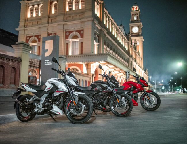 Bajaj amplia vendas e já tem 4,5% no mercado